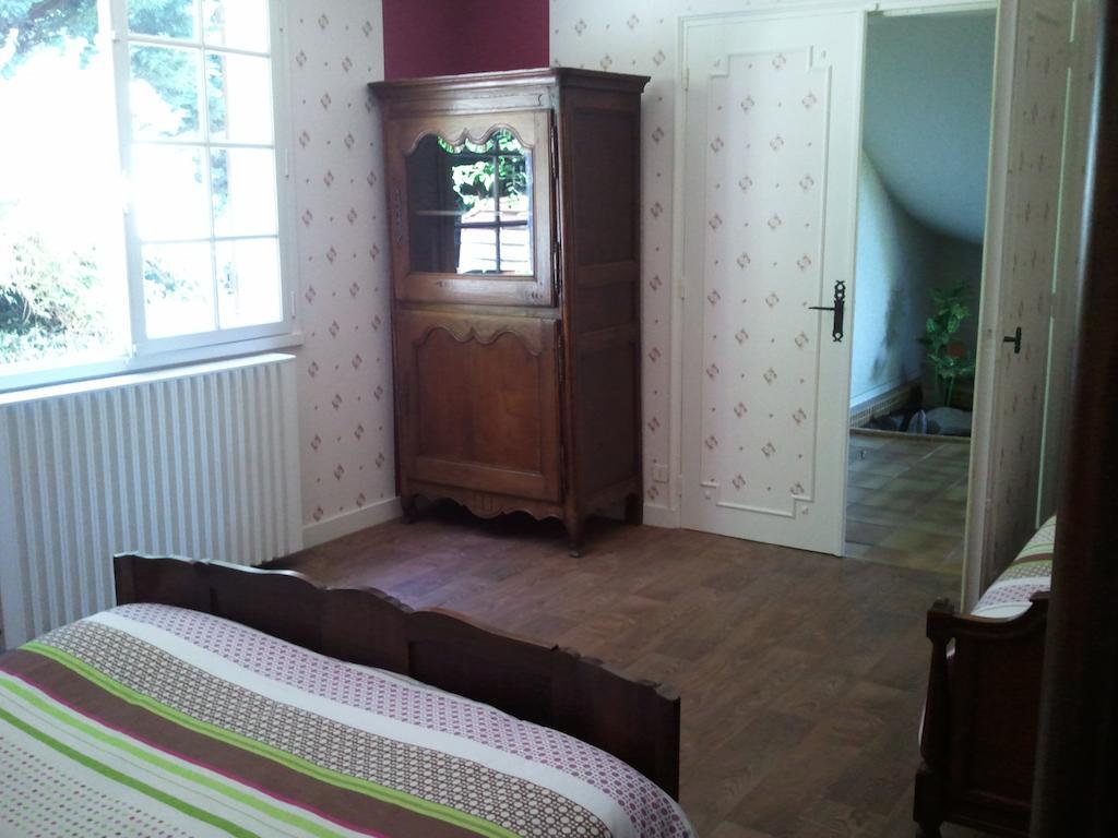 Mas Du Trezon Bed & Breakfast โชเลต์ ภายนอก รูปภาพ