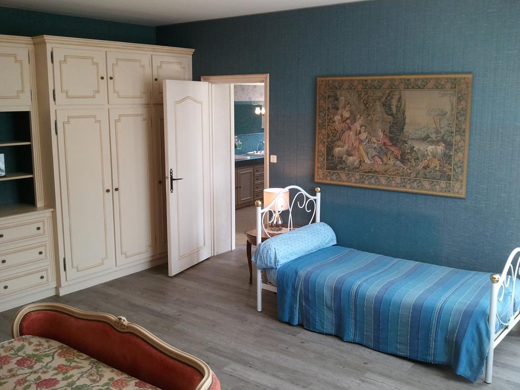Mas Du Trezon Bed & Breakfast โชเลต์ ภายนอก รูปภาพ